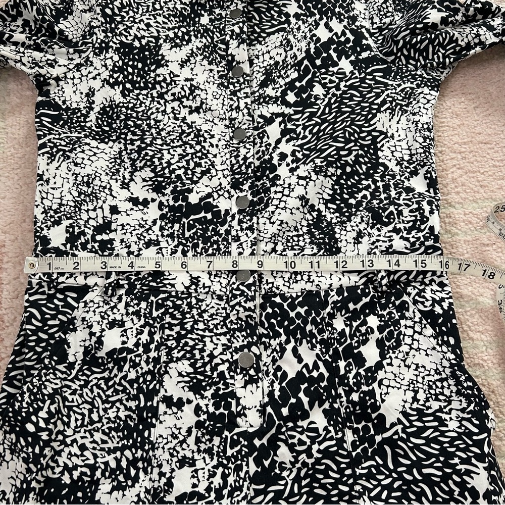 The Kit Black White Patterned Alex Jumpsuit Cropped Long Sleeve Size Medium Fall - Picture 8 of 12